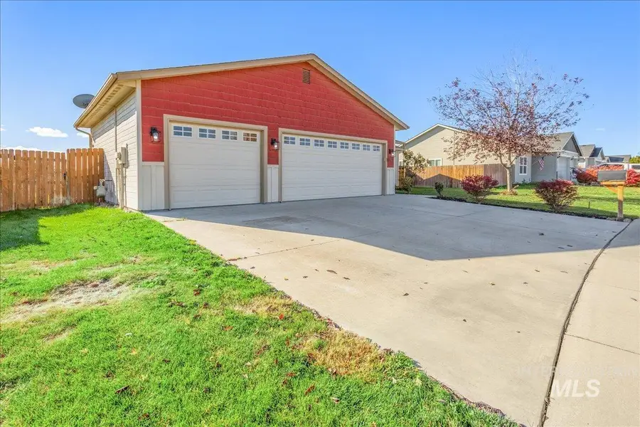 1075 Karn Ave, Wilder, ID 83676 - Image #2