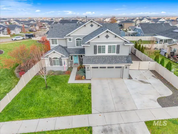 1220 E Timber Trail Dr, Kuna, ID 83634