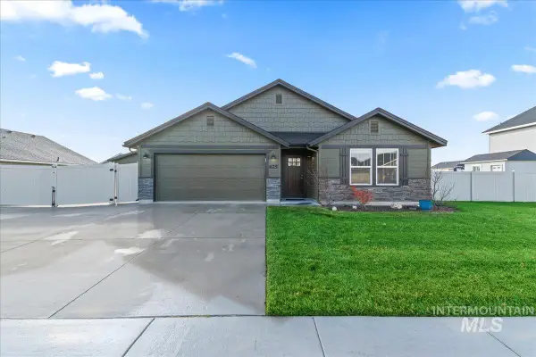 625 SW Inby St, Mountain Home, ID 83647