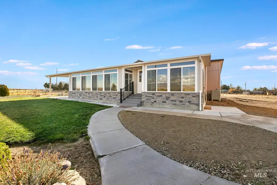 3073 NE Desert Way, Mountain Home, ID 83647 - Image #2