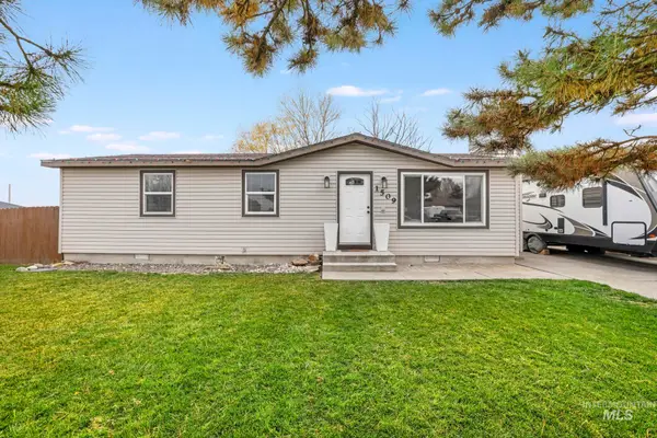 1509 Aspen St, Twin Falls, ID 83301