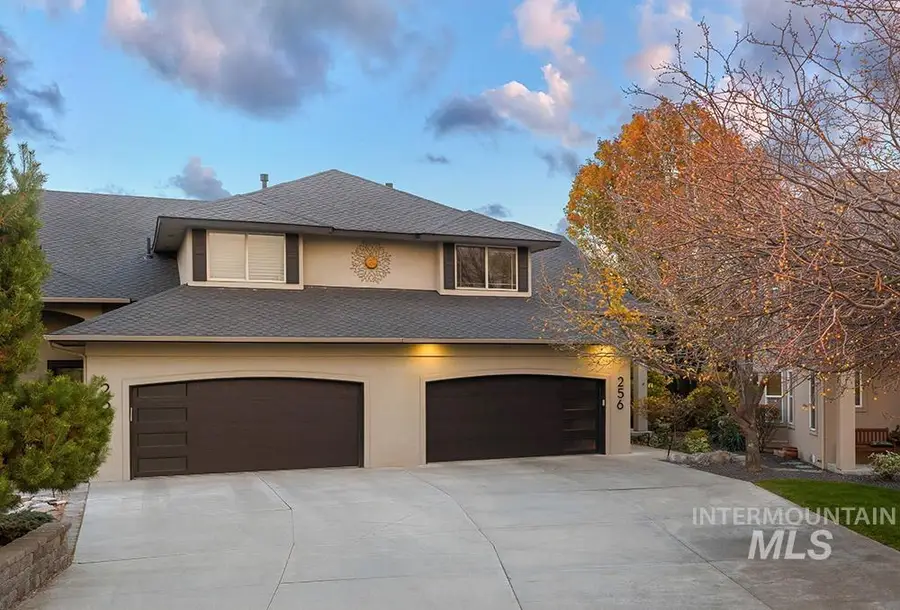 256 E Lake Rim Ln, Boise, ID 83716 - Image #3