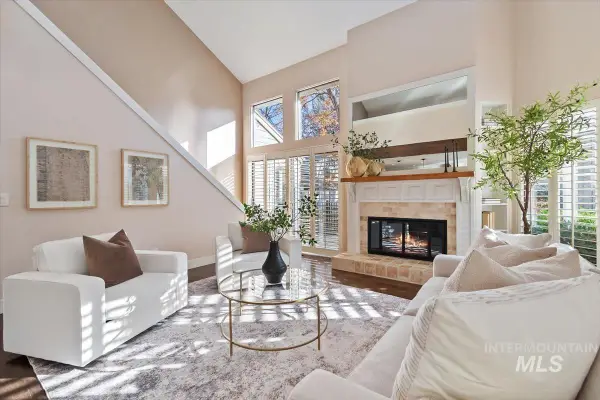 1944 S Teal Ln, Boise, ID 83706