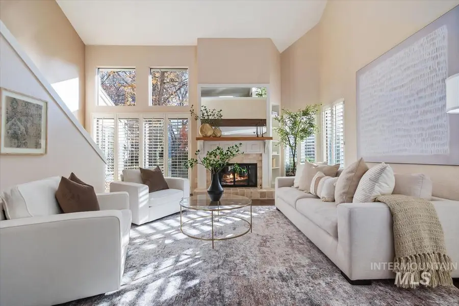 1944 S Teal Ln, Boise, ID 83706 - Image #2