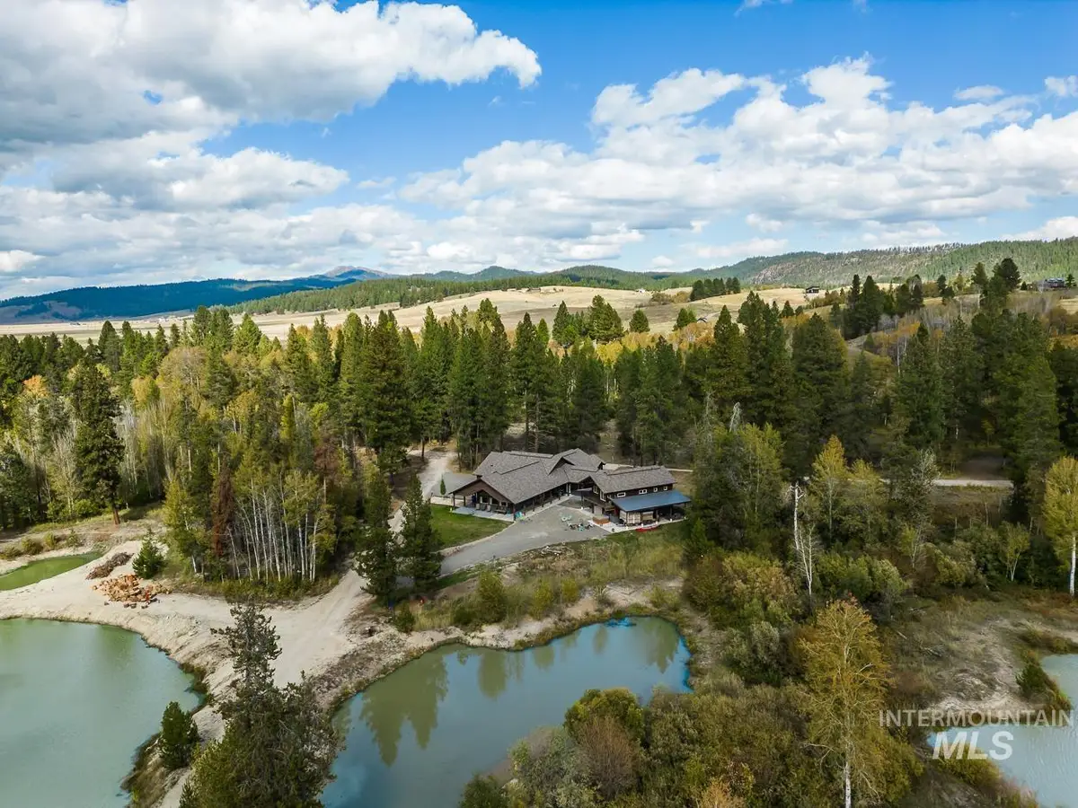 467 Gold Fork Rd, Donnelly, ID 83615 - Image #1