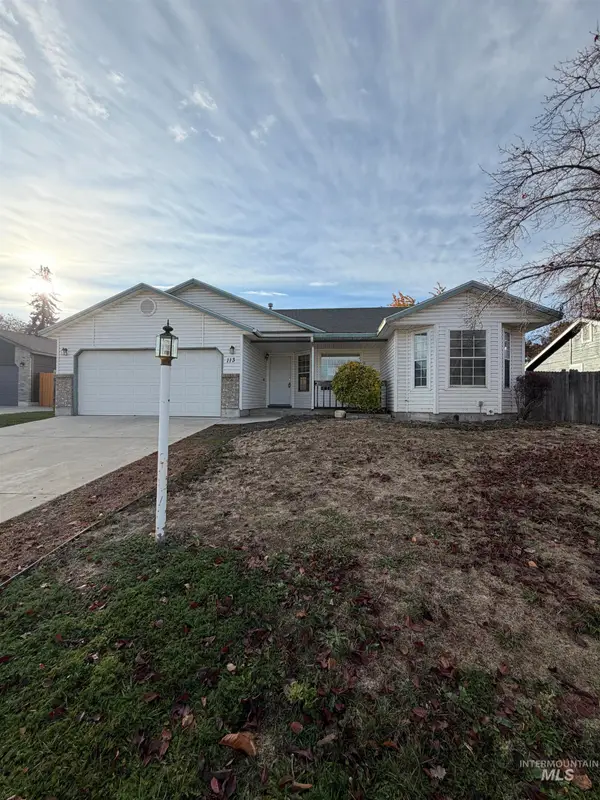 113 W Woodbury Dr, Meridian, ID 83646
