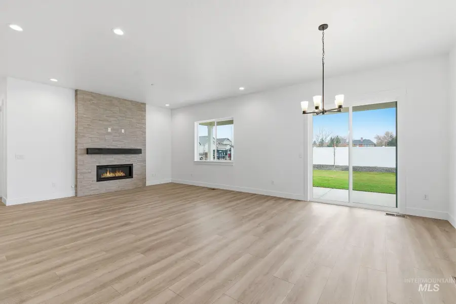 857 N Falling Water Way, Eagle, ID 83616 - Image #3