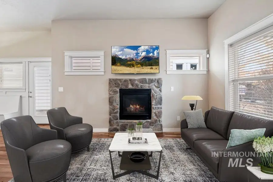 11324 W Kuhnen Dr, Boise, ID 83709 - Image #3