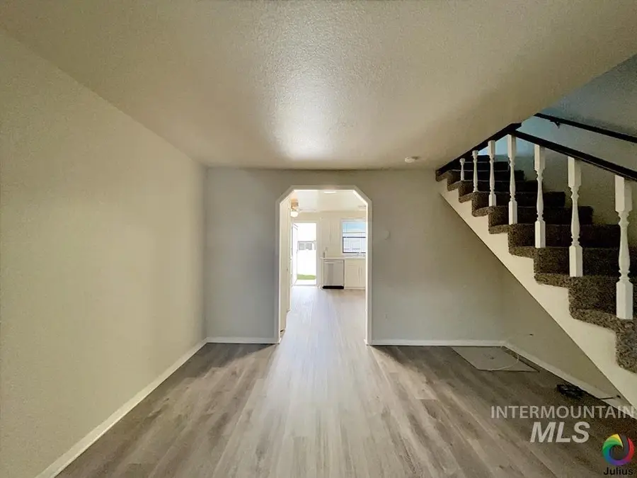 2928 S Abbs Lane, Boise, ID 83705 - Image #3