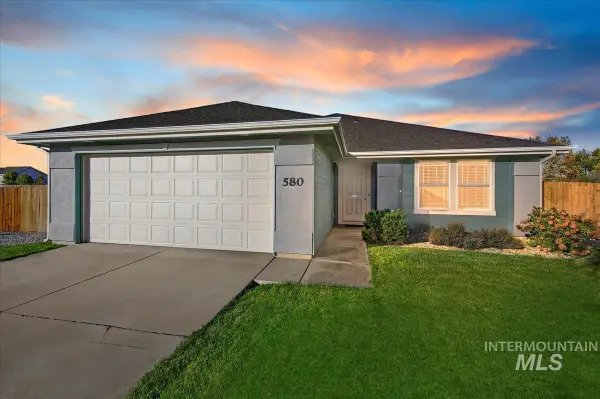 580 N Tyborne Pl, Star, ID 83669