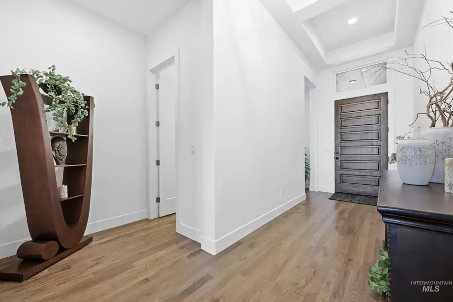 5645 E Foxgrove Dr, Boise, ID 83716 - Image #3