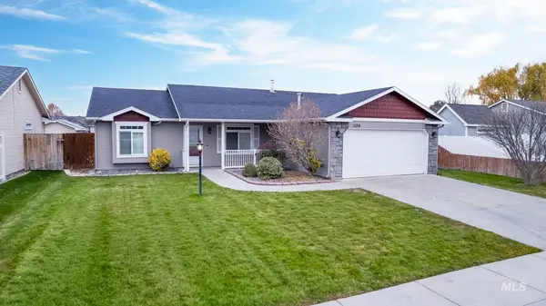 1124 W Peregrine Dr, Nampa, ID 83651