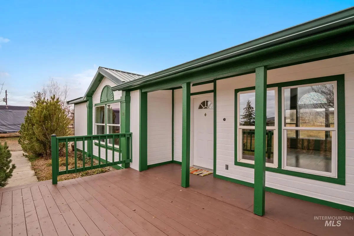 92 Lake View Drive, Carey, ID 83320 - Image #1