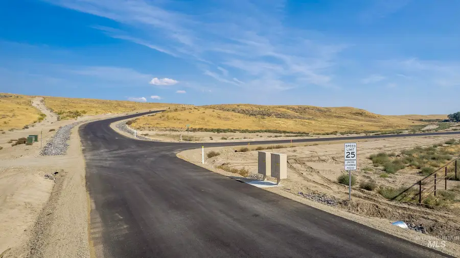 3435 Fly By Rd, New Plymouth, ID 83655 - Image #2