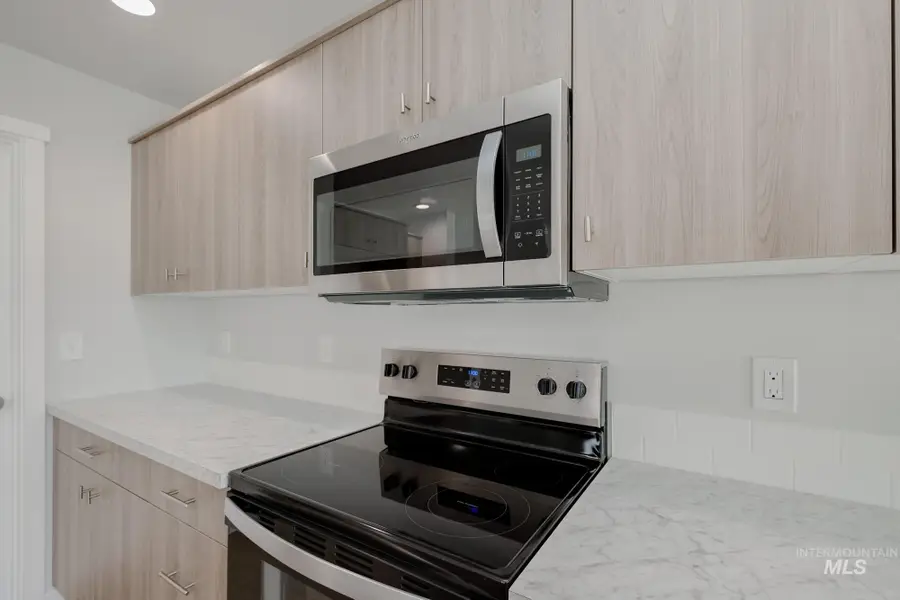 231 Caribou Ct, Horseshoe Bend, ID 83629 - Image #3