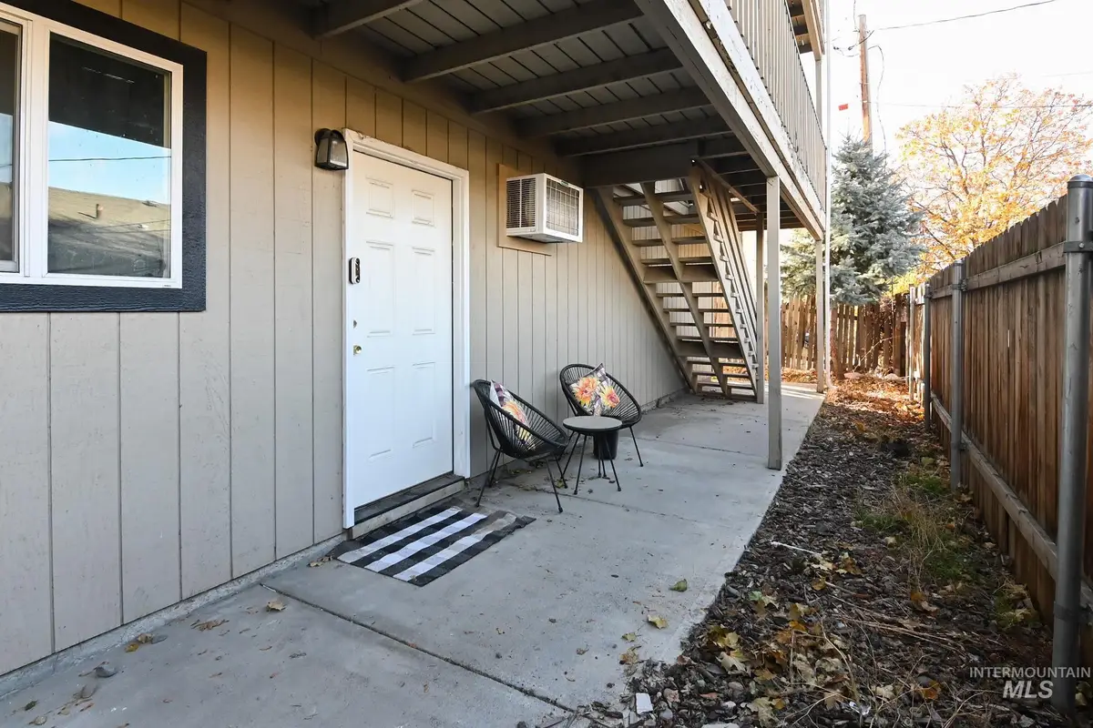 1711 1st Street S #3, Nampa, ID 83651 - Image #1