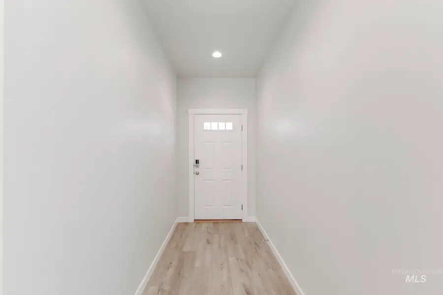 10446 W Teratai St, Star, ID 83669 - Image #2