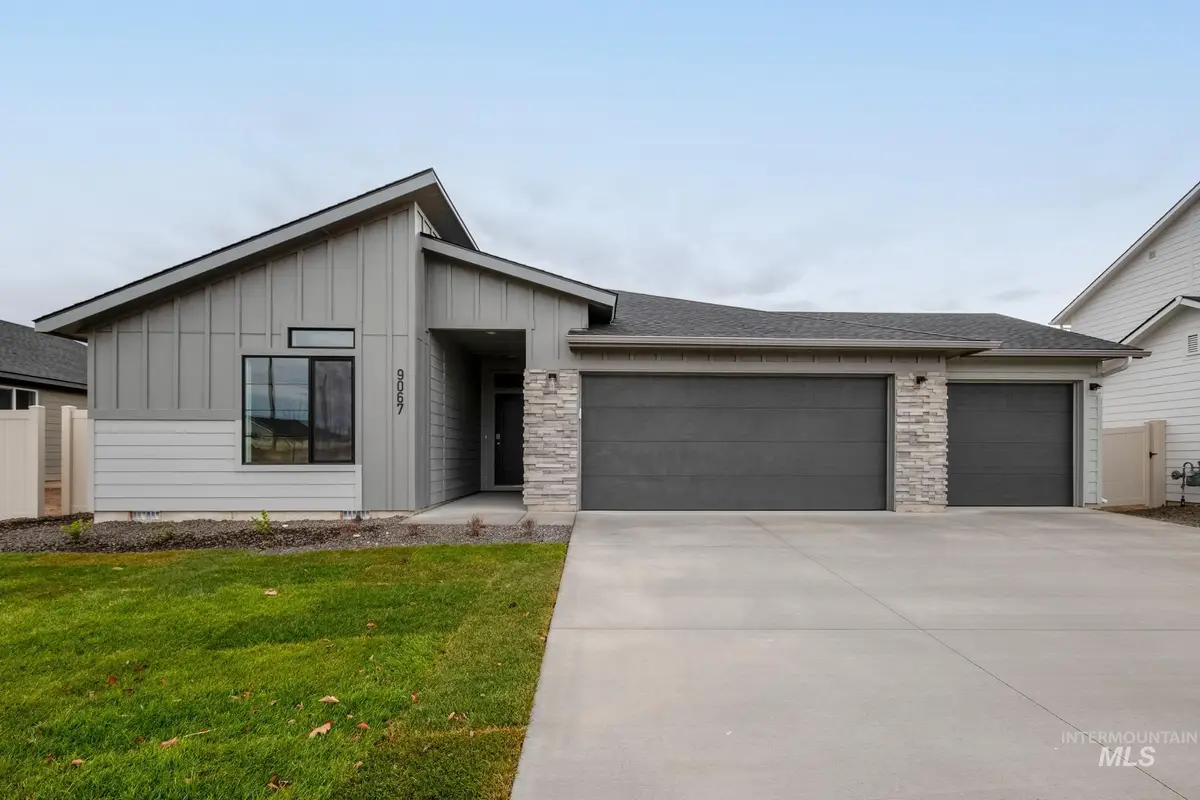 9067 W Violet St, Nampa, ID 83687 - Image #1