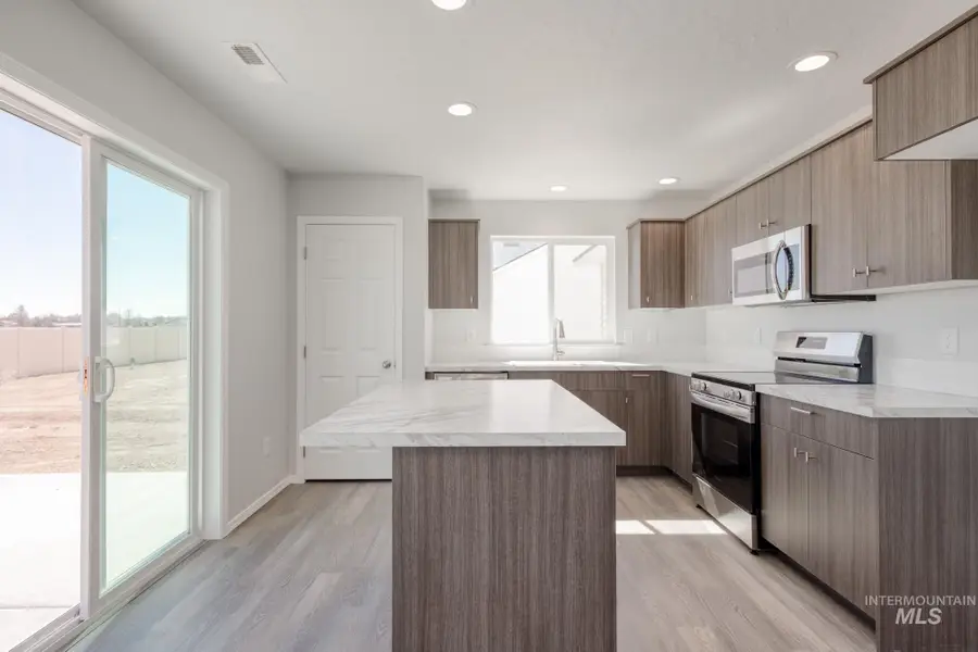 7190 E Shields Dr, Nampa, ID 83687 - Image #3