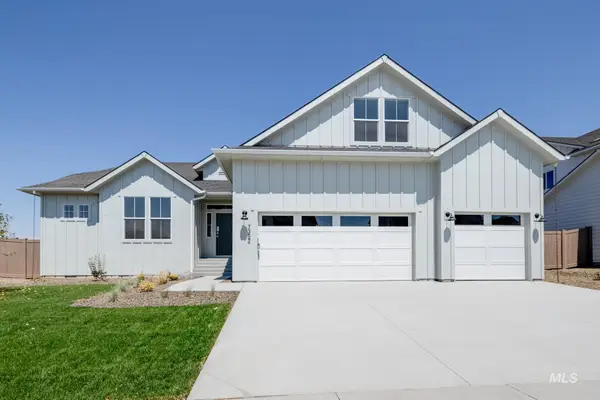 7274 W Crested Eagle Dr, Boise, ID 83709
