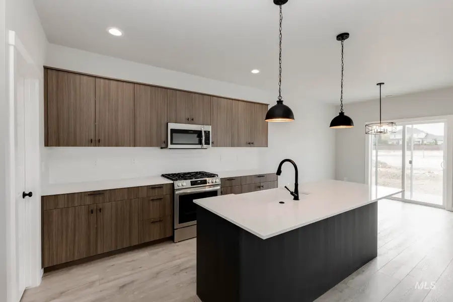 7050 S Old Farm Ave, Meridian, ID 83642 - Image #3