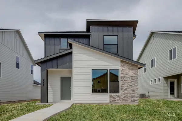 3030 E Boulder Basin Dr, Kuna, ID 83634