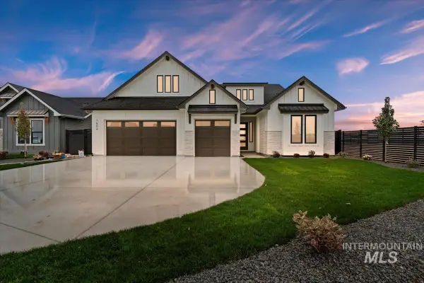 10764 W Barnbougle Ln, Kuna, ID 83634