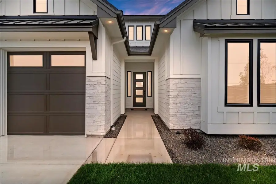 10764 W Barnbougle Ln, Kuna, ID 83634 - Image #2