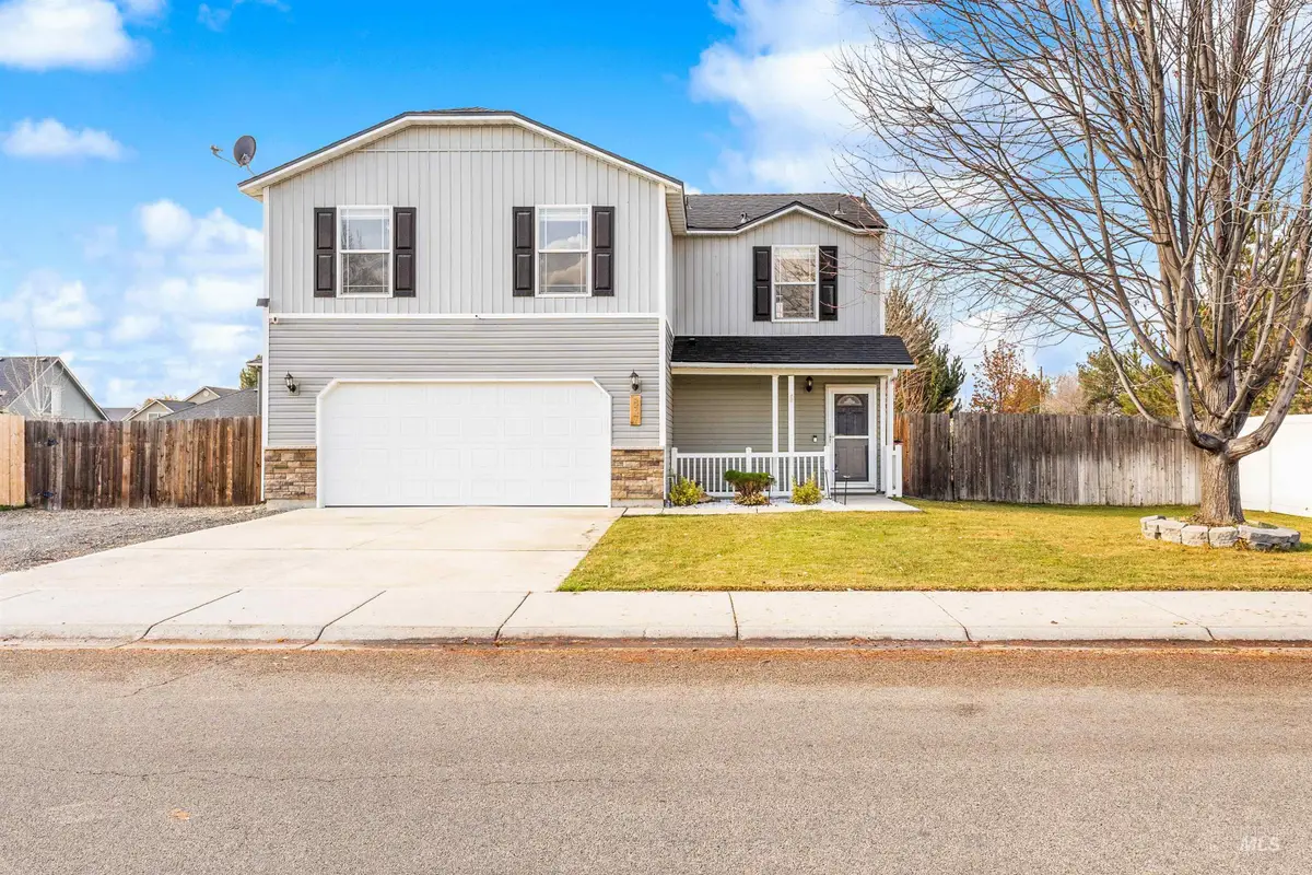 837 S Jake Avenue, Kuna, ID 83634 - Image #1