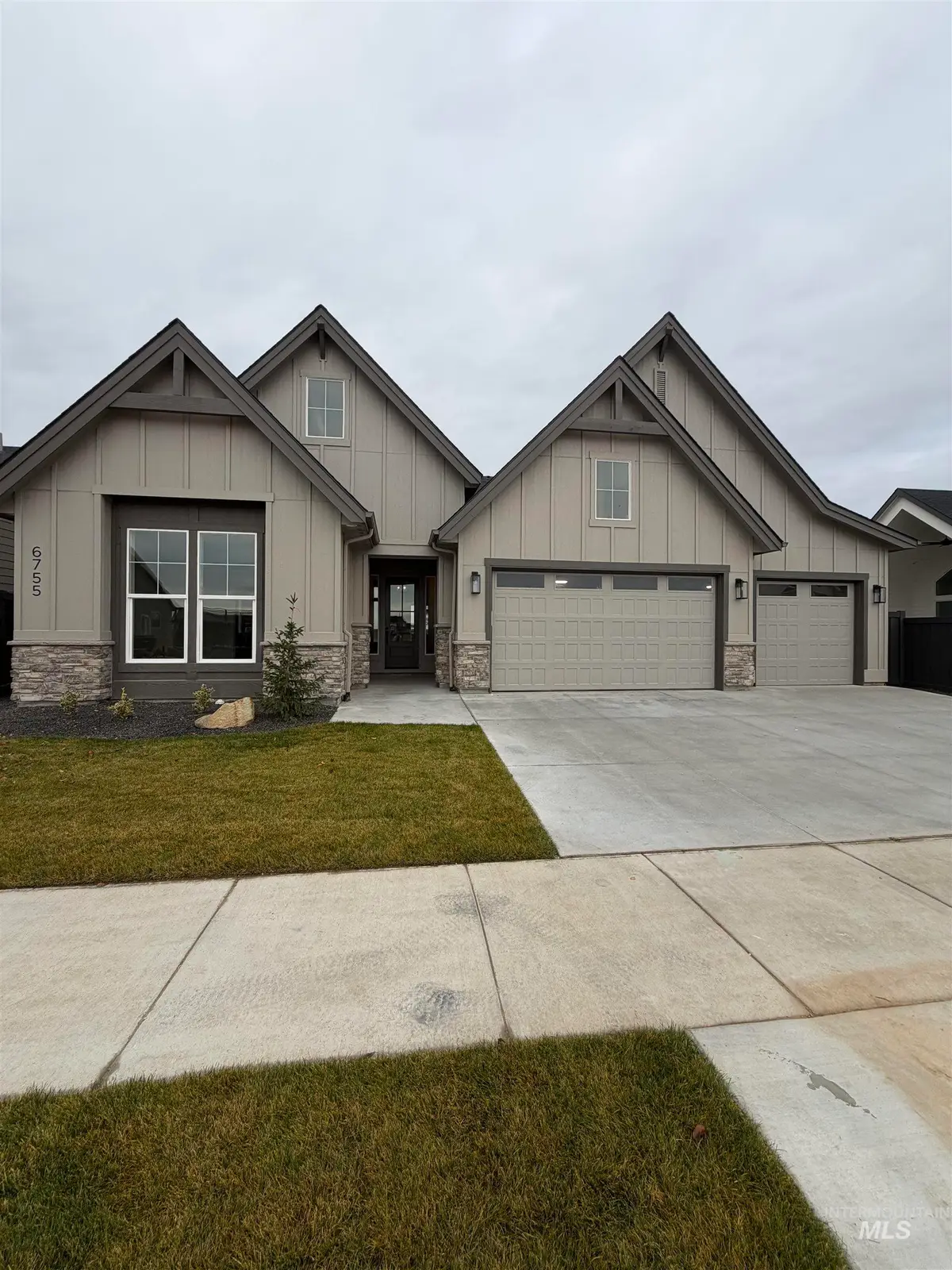 6755 S Messner Way, Meridian, ID 83642 - Image #1
