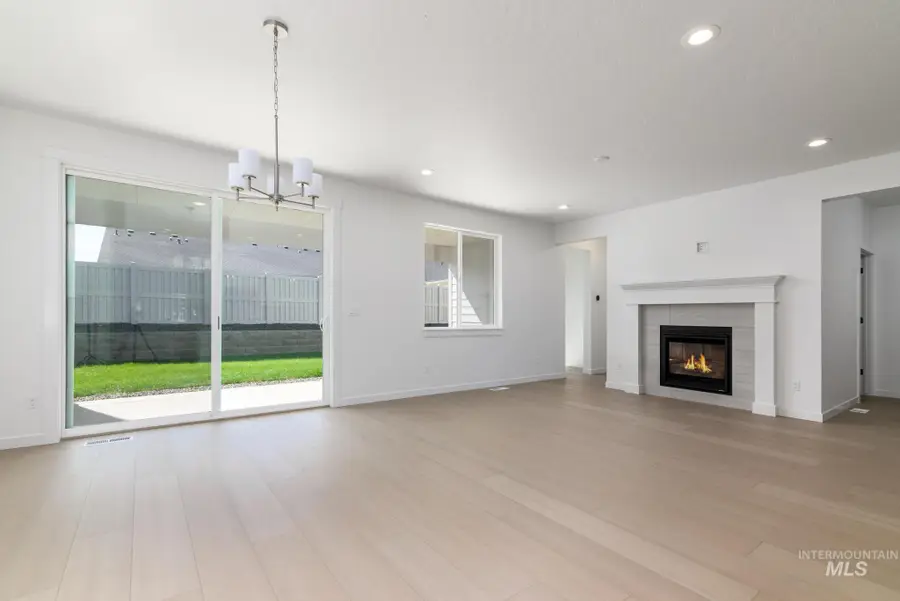 8982 W Moon River Dr, Star, ID 83669 - Image #3