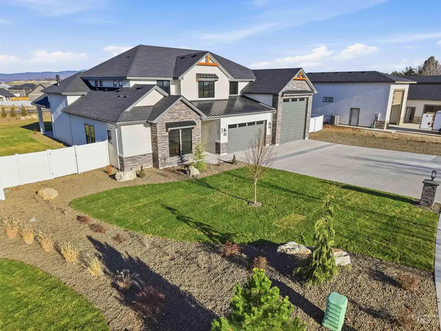 42 E Shafer View Drive, Meridian, ID 83642 - Image #2