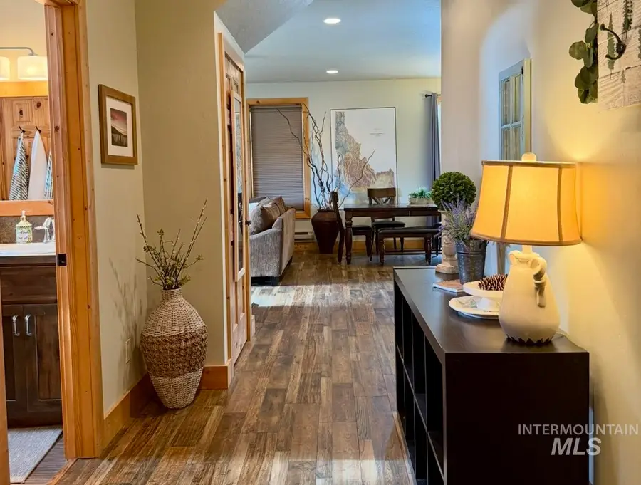 241 Bald Eagle Ln, Donnelly, ID 83615 - Image #3