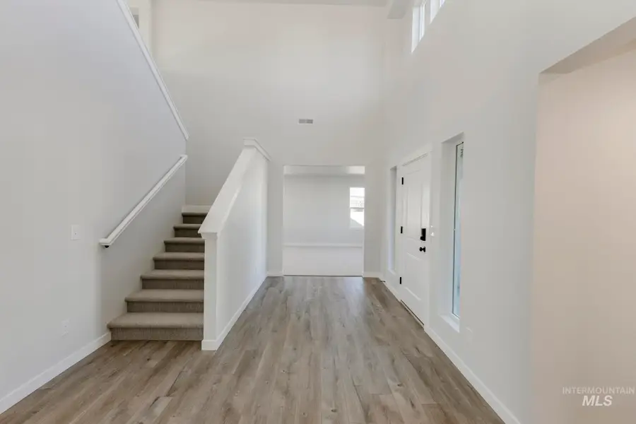 5487 W Yarnell St, Eagle, ID 83616 - Image #2