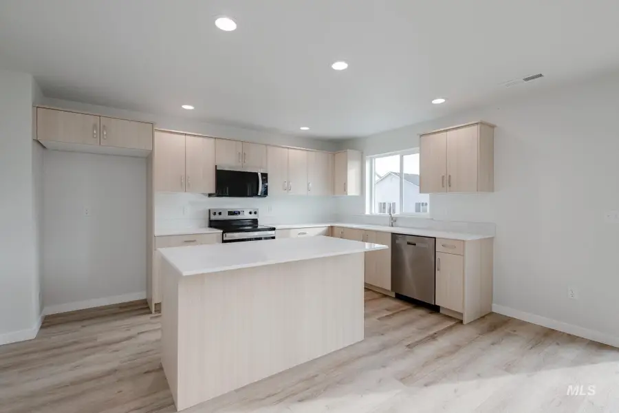 9109 W Violet St, Nampa, ID 83687 - Image #3