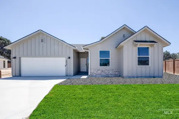 7248 E Marble Springs Dr, Nampa, ID 83687