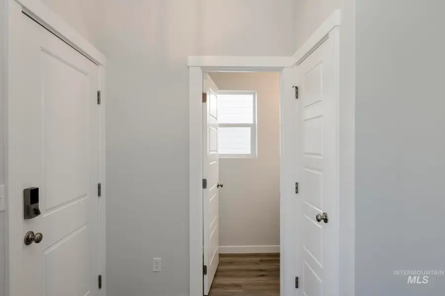 2930 E Boulder Basin Dr, Kuna, ID 83634 - Image #2