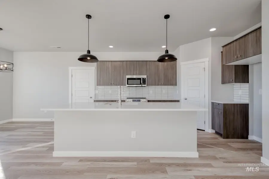 6652 S Warm Lake Ave, Meridian, ID 83642 - Image #3