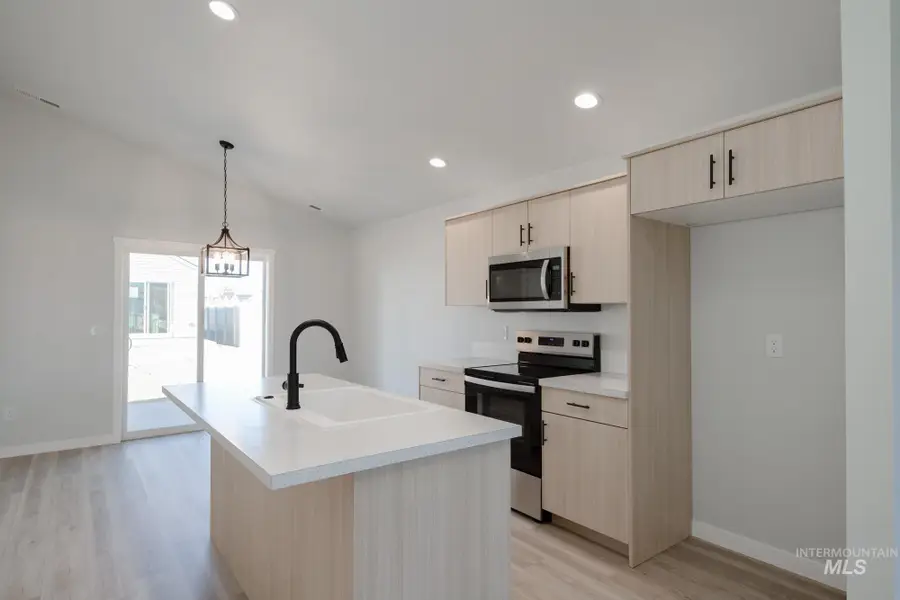 7349 S Bungalow Ave, Meridian, ID 83642 - Image #3