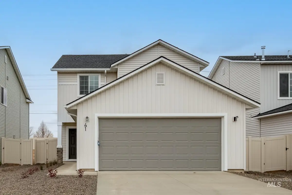 2454 W Fallon Lp, Nampa, ID 83651 - Image #1