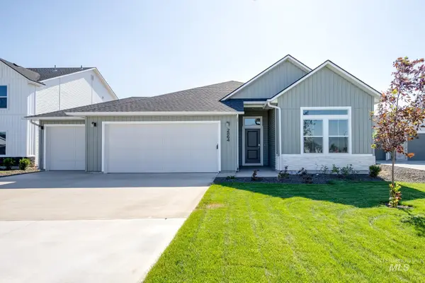 3452 E Crimson King Dr, Nampa, ID 83686