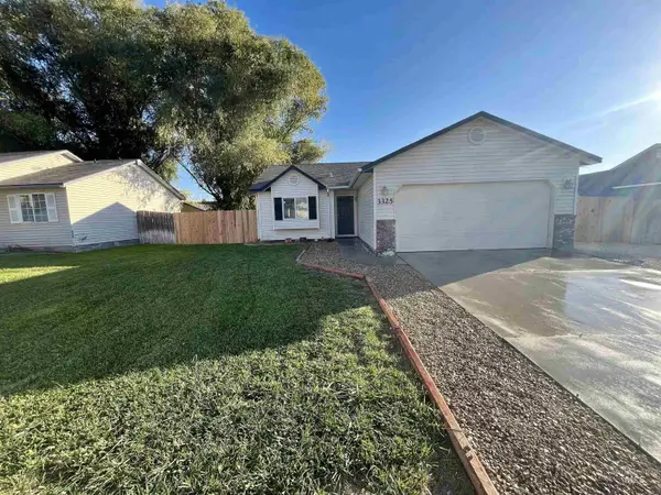 3325 E Sir Patrick Ct., Nampa, ID 83687