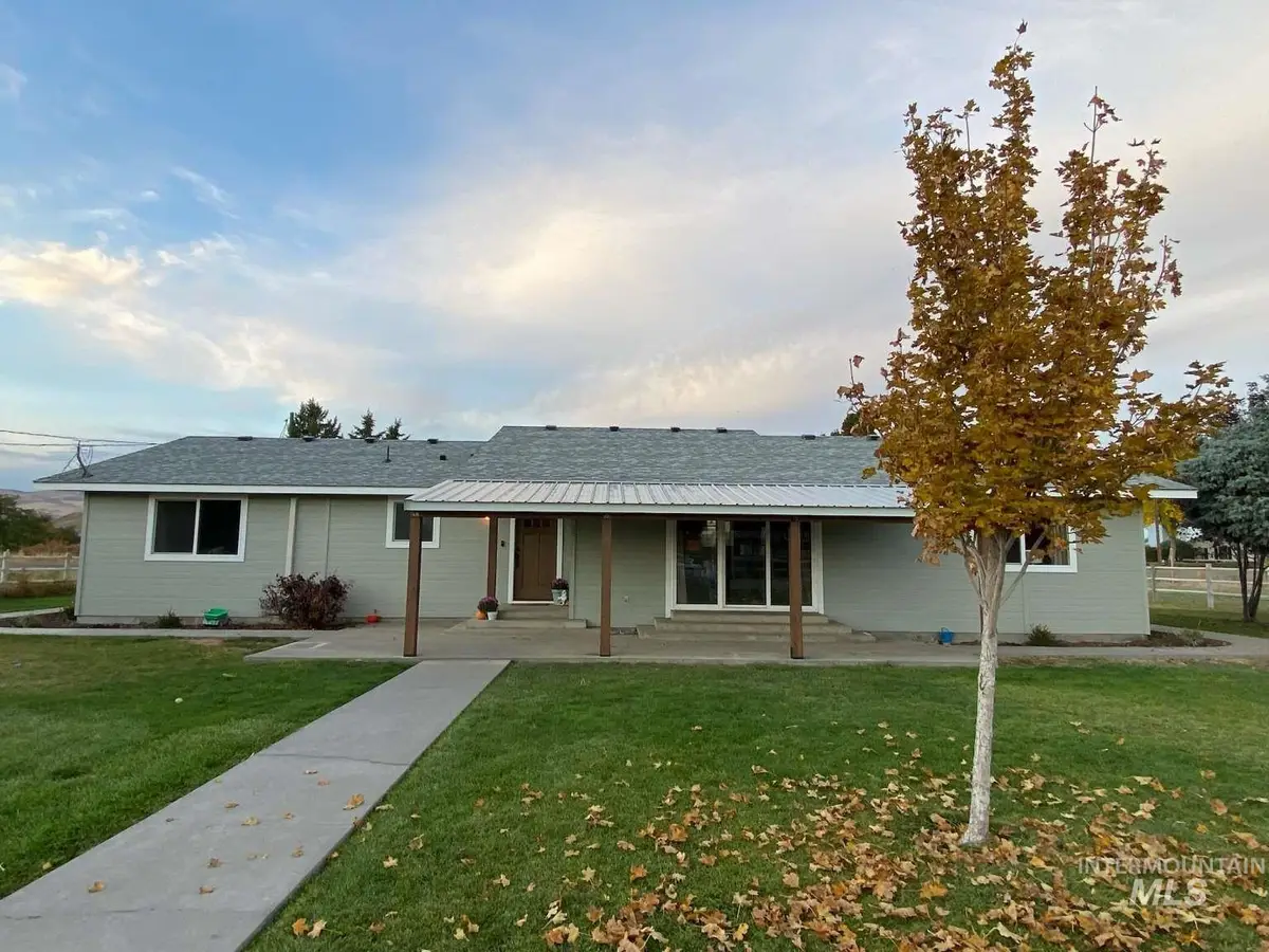 797 Olds Ferry Rd, Weiser, ID 83672 - Image #1