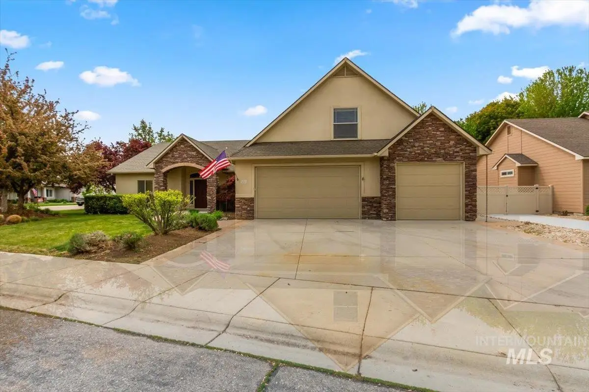 2491 W Maracay Dr, Meridian, ID 83646 - Image #1