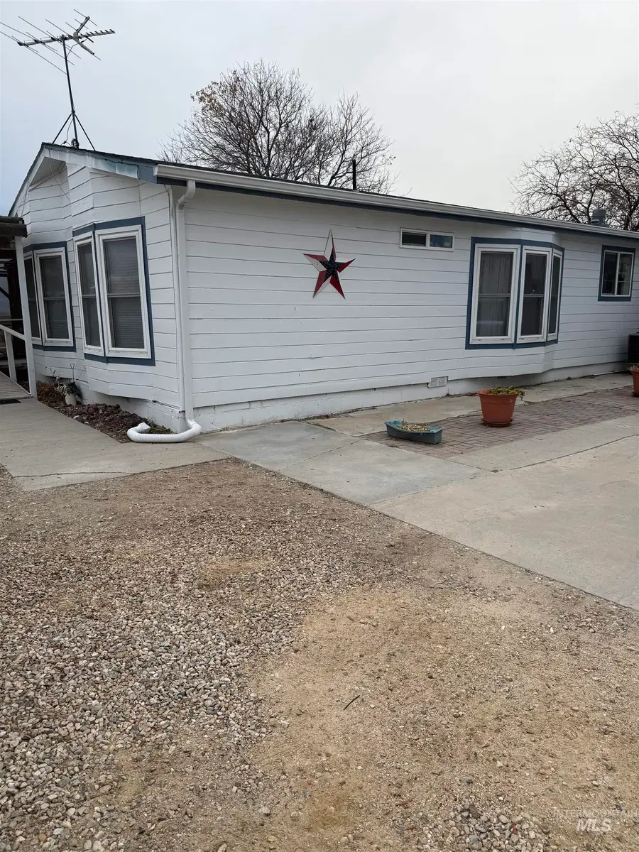 19095 S Pleasant Valley Rd, Kuna, ID 83634 - Image #3