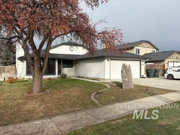1396 W Crest Wood Dr, Meridian, ID 83642