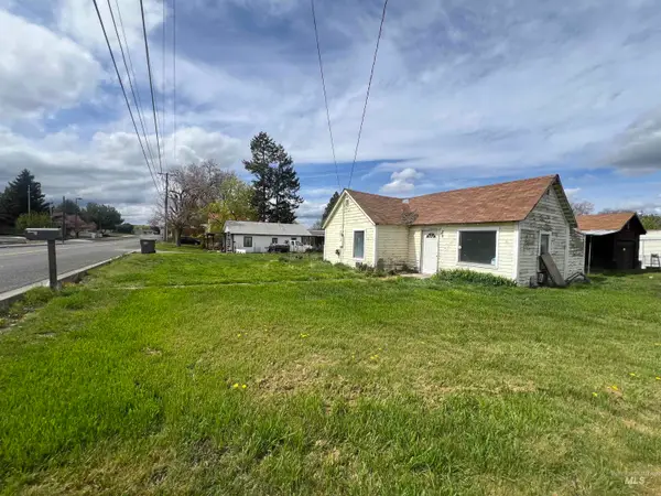 1902 4th Ave, Clarkston, WA 99403