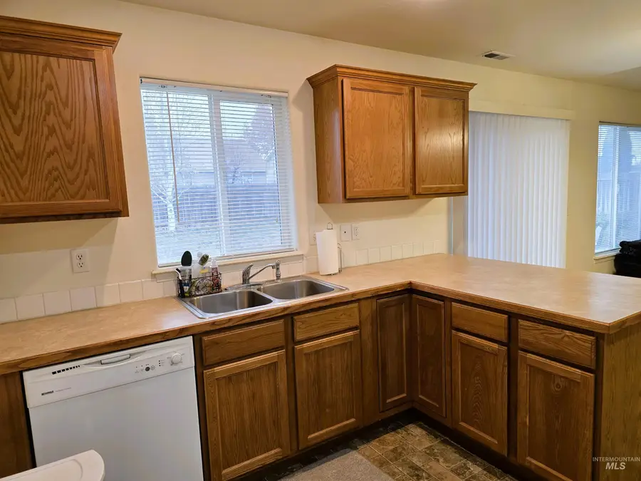 1512 N Elm St, Jerome, ID 83338 - Image #2