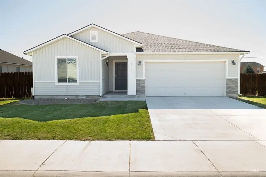1680 SW Levant Way, Mountain Home, ID 83647 - Image #2