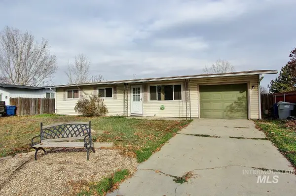 924 S 20th, Nampa, ID 83686